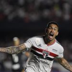São Paulo está mais confortável no Brasileiro que o rival. (Foto: Rubens Chiri / saopaulofc.net)