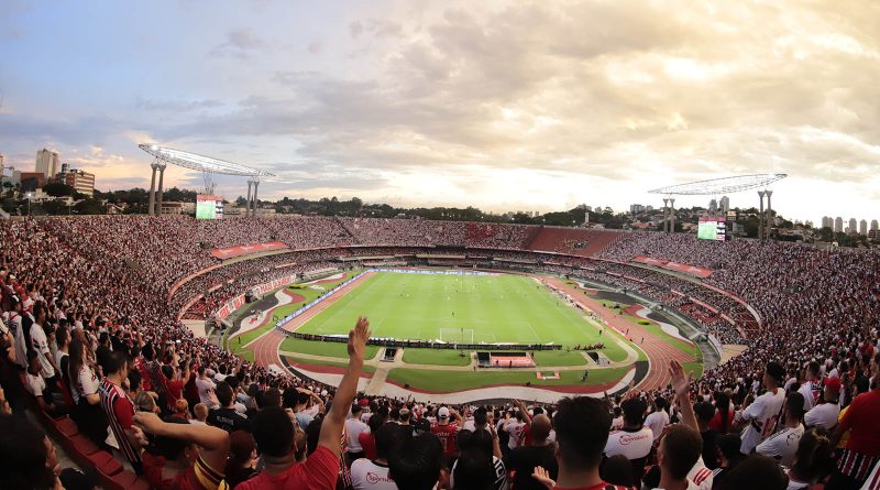 São Paulo deve ter ótimo público para duelo com o Botafogo. (Fotos: Rubens Chiri, Paulo Pinto e Ciete Silvério / saopaulofc.net)