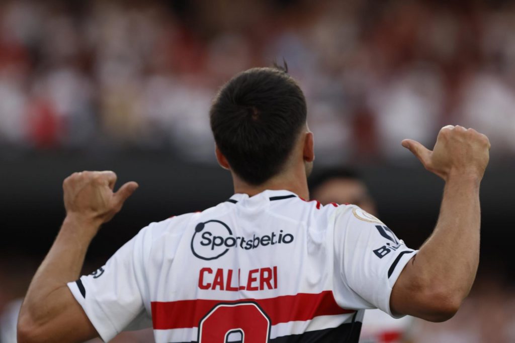 Calleri vira segundo maior artilheiro estrangeiro da história do São Paulo. (Foto: Twitter do São Paulo)