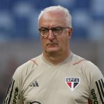 Dorival precisa fazer desempenho do São Paulo melhorar como visitante no Brasileirão. (Foto: Rubens Chiri / saopaulofc)