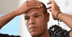 Ídolo do São Paulo, Luís Fabiano é proibido de se aproximar da ex-mulher. (Foto: André Durão/ge)