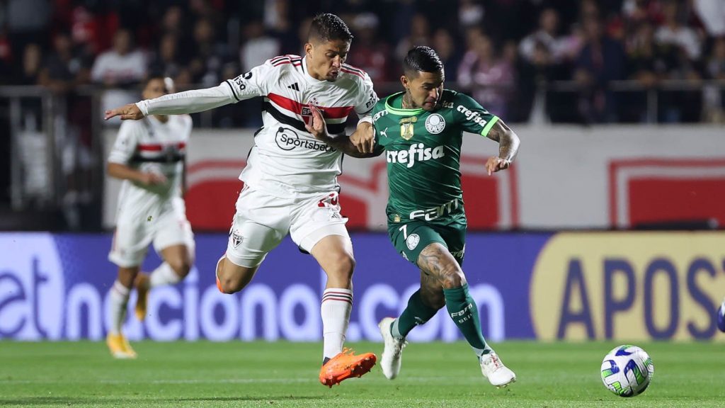 São Paulo enfrenta Palmeiras para chegar à semifinal da Copa do Brasil. (Foto: Twitter do São Paulo)