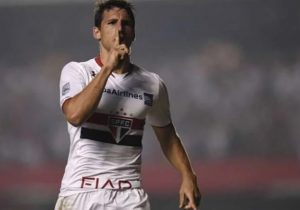 Calleri fez post e acabou com suposta polêmica no elenco do São Paulo. (Foto: Twitter do São Paulo)