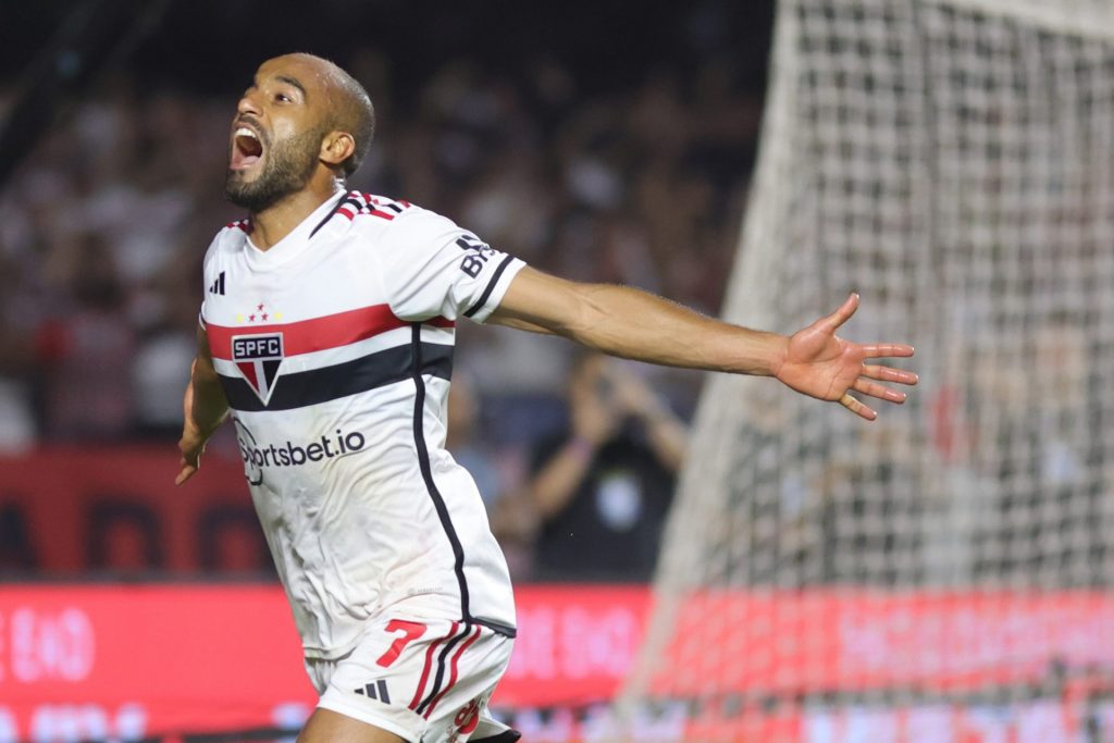 Lucas marcou o segundo gol do São Paulo na partida. (Foto: Nilton Fukuda / saopaulofc.net)