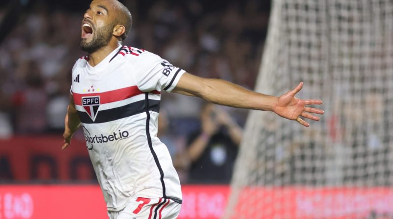 Lucas marcou o segundo gol do São Paulo na partida. (Foto: Nilton Fukuda / saopaulofc.net)