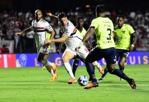 São Paulo vence LDU no tempo normal, mas amarga eliminação nas penalidades pela Copa Sul-Americana. (Foto: Twitter do São Paulo)