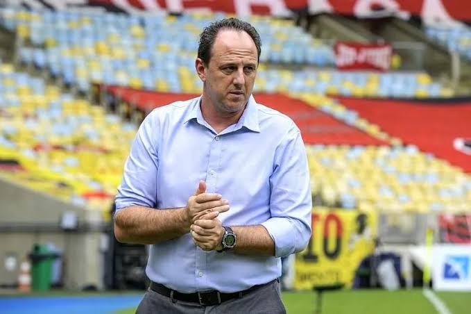 Rogério Ceni pode assumir Flamengo, mas São Paulo pesa em decisão. (Foto: Twitter do Flamengo)