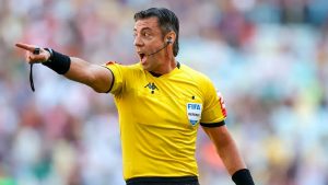 Raphael Claus é o escolhido para comandar Majestoso pela Copa do Brasil. (Foto: Twitter da CBF)