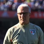 Dorival Junior deve ter muitos desfalques para decisão do São Paulo pela Copa Sul-Americana. (Foto: Twitter do São Paulo)