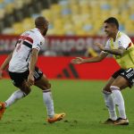 Lucas Moura lidera São Paulo em discurso antes do Majestoso. (Foto: Twitter do São Paulo)