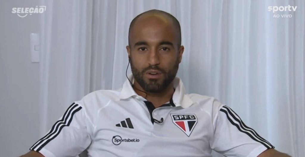 Lucas foi perguntado se pode permanecer no São Paulo em 2024. (Foto: Reprodução Sportv)