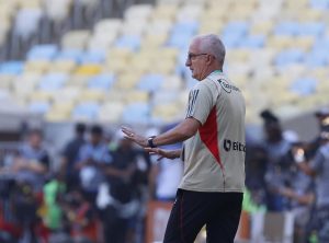 São Paulo quer reforçar meio de campo. (Foto: Twitter do São Paulo.