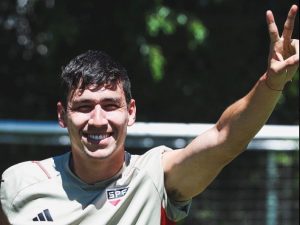 São Paulo tem retorno de Ferraresi. (Foto: Twitter do São Paulo)