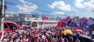 São Paulo tem apoio da torcida em mais uma temporada. (Foto: Arthur Sandes/ge)