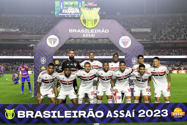 Sâo Paulo está há mais de dois meses sem vencer pelo Brasileirão. (Foto: Marcos Ribolli/ge)