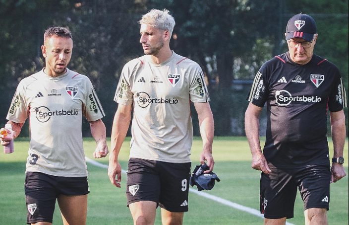 São Paulo trabalha para aplacar calor histórico na decisão da Copa do Brasil. (Foto: Twitter do São Paulo)