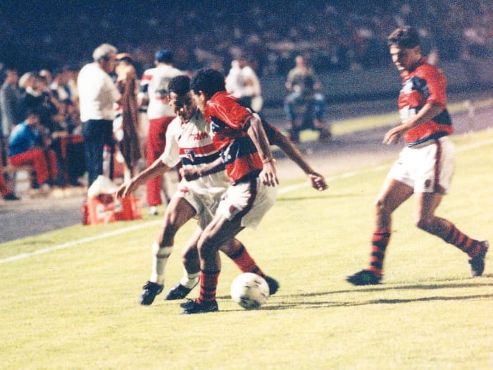 São Paulo e Flamengo se enfrentaram na decisão da Supercopa da Libertadores em 1993. (Foto: Twitter do São Paulo)