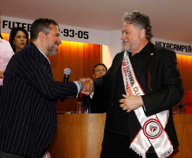 Julio Casares está praticamente reeleito no São Paulo. (Foto: Reprodução)