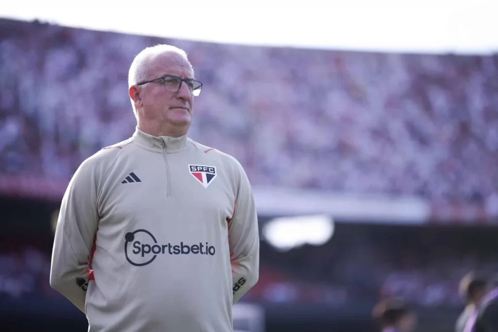 São Paulo tem Dorival à frente do planejamento para 2024. (Foto: Twitter do São Paulo)