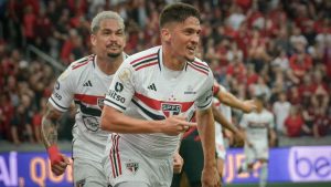 Pablo Maia se reinventa no São Paulo. (Foto: Twitter do Brasileirão)
