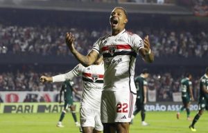 São Paulo tem contrato com David até o final do ano. (Foto: Twitter do São Paulo)