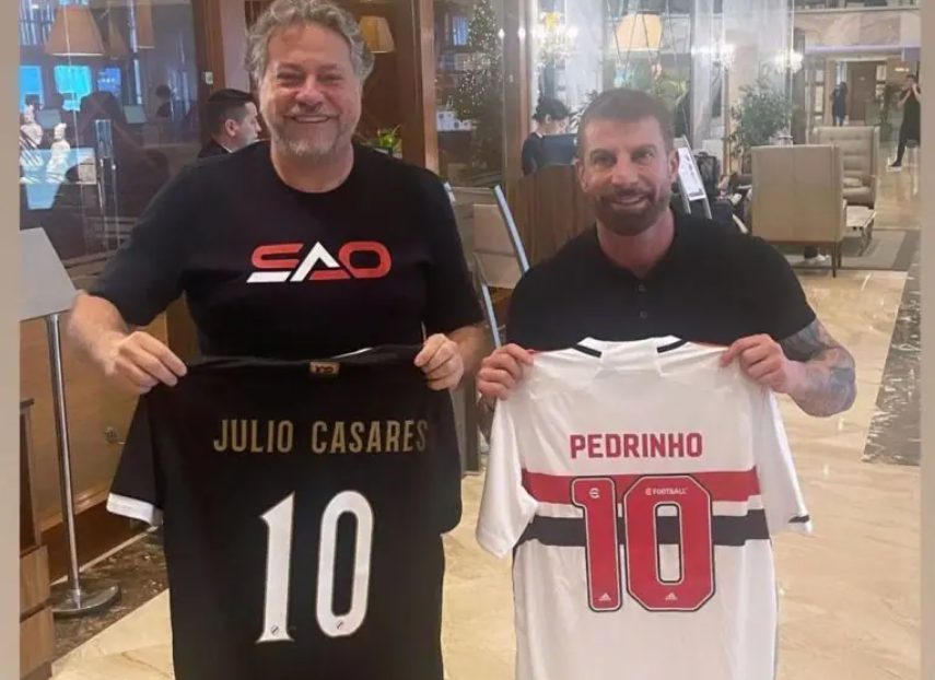 Casares se reúne com Pedrinho e expande horizontes no São Paulo. (Foto: Instagram/Pedrinho)