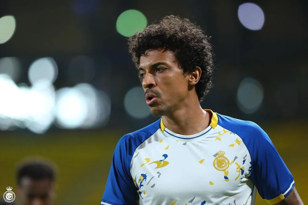 Luiz Gustavo pode fechar com o São Paulo para 2024. (Foto: Twitter do Al Nassr)