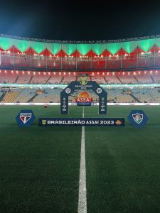 São Paulo enfrenta Fluminense no Maracanã. (Foto: Twitter do São Paulo)