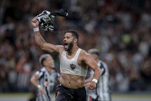 Galo vence São Paulo e iguala pontuação do Palmeiras no Brasileirão. (Foto: Twitter do Galo)