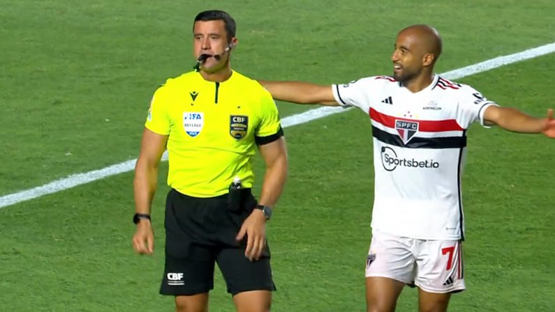 Braúlio Machado vai apitar Supercopa entre São Paulo x Palmeiras. (Foto: Twitter do São Paulo)