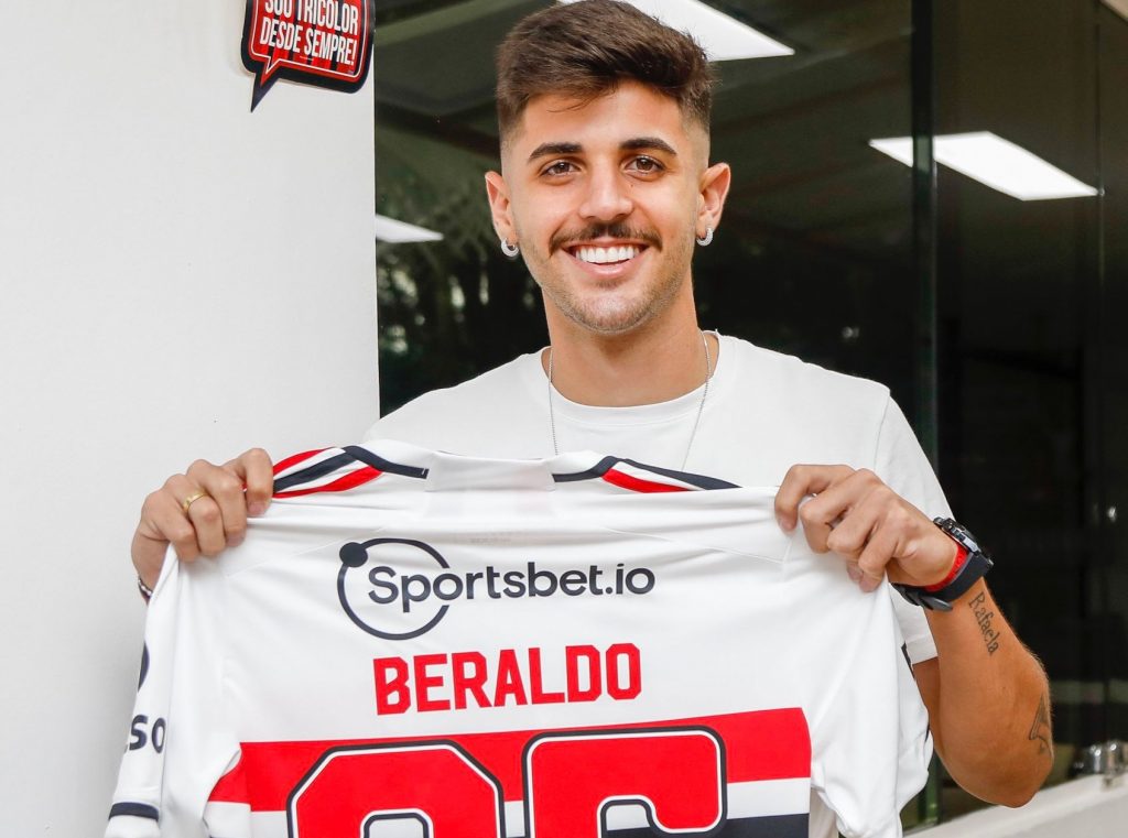 São Paulo conclui venda de Beraldo para o PSG. (Foto: Twitter do São Paulo)
