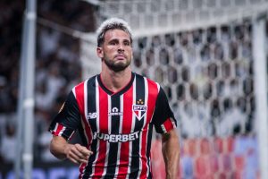 Calleri é ídolo do São Paulo. (Foto: Twitter do São Paulo)