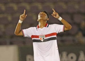 Ryan Francisco é a nova joia do São Paulo. (Foto: Twitter do SPFC)