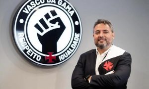 Alexandre Mattos deixou o Vasco da Gama, que avalia a contratação de executivo do São Paulo. (Foto: Twitter do Vasco)