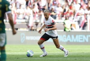 Rafinha manda recado após mais um título pelo São Paulo. (Foto: Twitter do São Paulo)