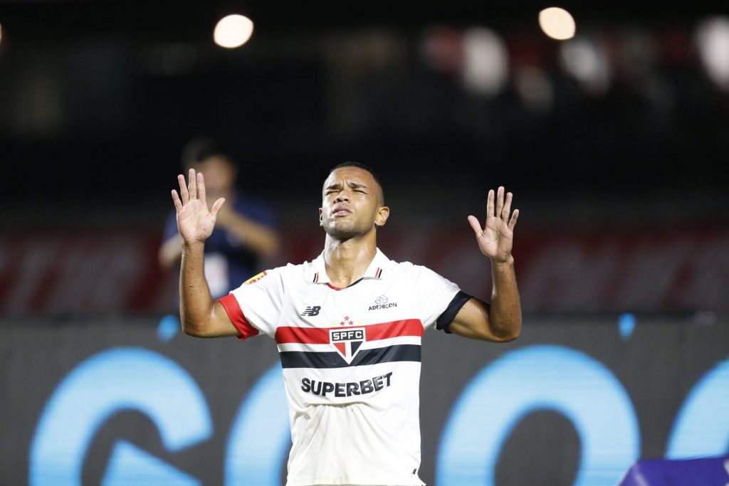 Juan marca o primeiro gol pelo São Paulo em 2024. (Foto: Twitter do São Paulo)