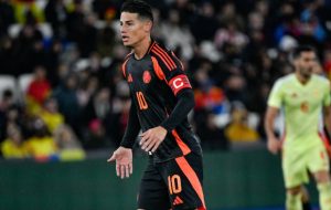 James Rodríguez vira tema novamente no São Paulo. (Foto: Twitter de James)