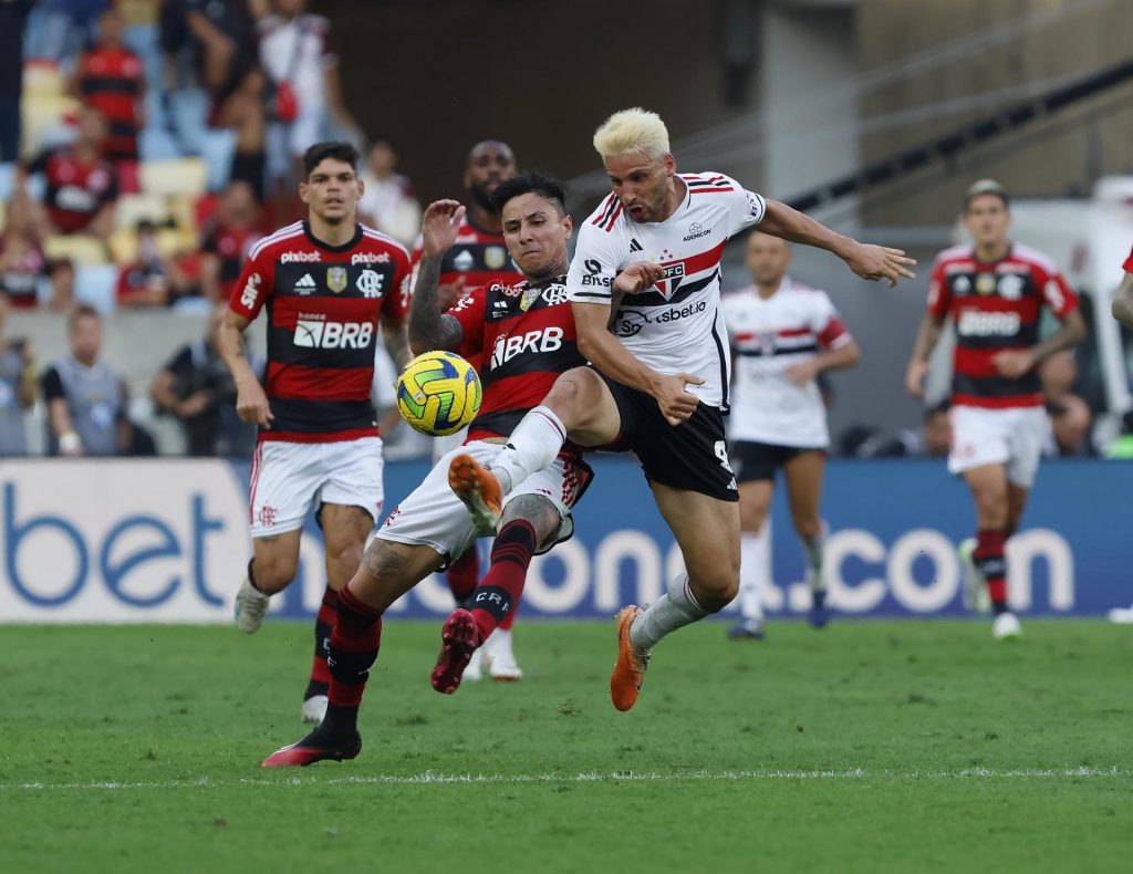 São Paulo reencontra Flamengo no Maracanã pelo Brasileirão. (Foto: Twitter do SPFC)