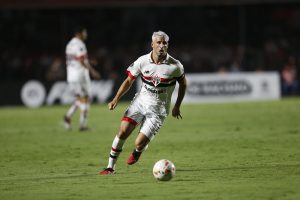 Calleri se destaca em vitória do São Paulo na Copa Libertadores. (Foto: Twitter do SPFC)