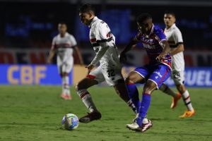 São Paulo perde do Fortaleza no MorumBIS na estreia por 2 a 1. (Foto: Twitter do SPFC)