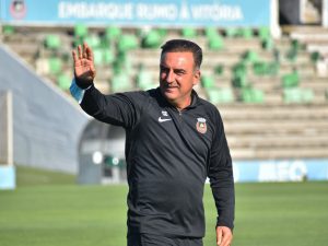 Carlos Carvalhal é consultado pelo São Paulo. (Foto: Reprodução)