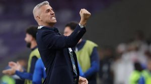 Ex-técnico do São Paulo, Hernán Crespo foi campeão da Champions League da Ásia. (Foto: Twitter da FIFA)