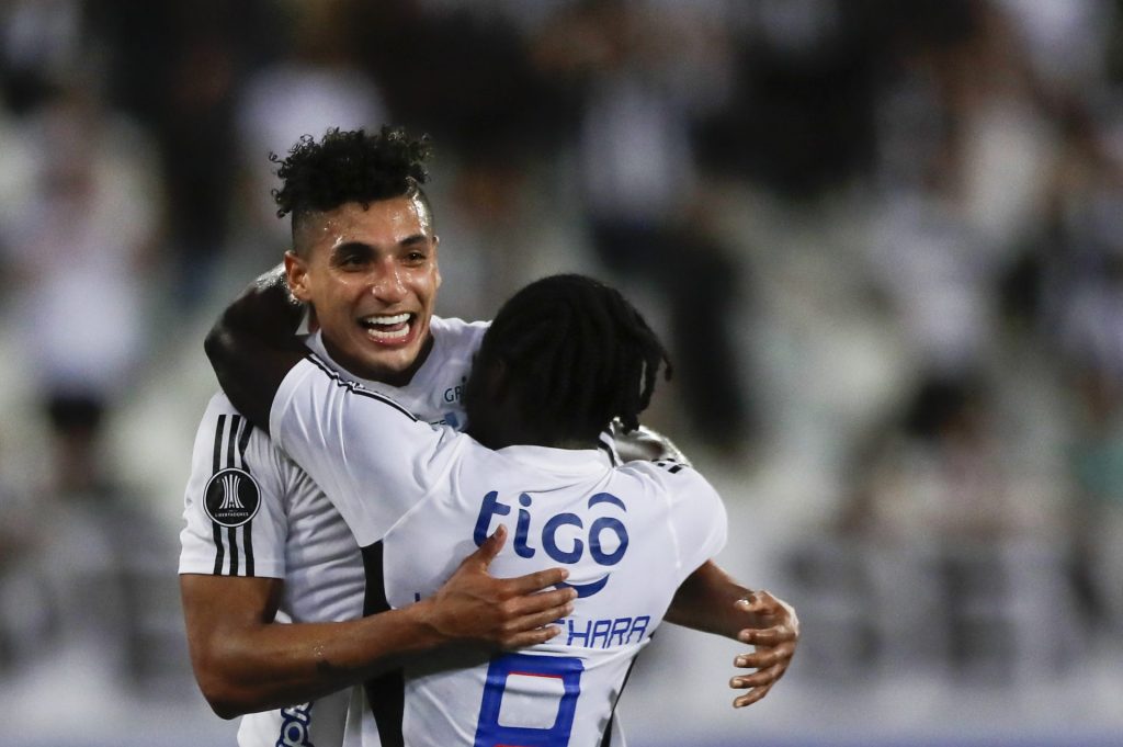 Atacante observado pelo São Paulo, Enamorado foi destaque contra o Botafogo na Libertadores. (Foto: Twitter da Libertadores)
