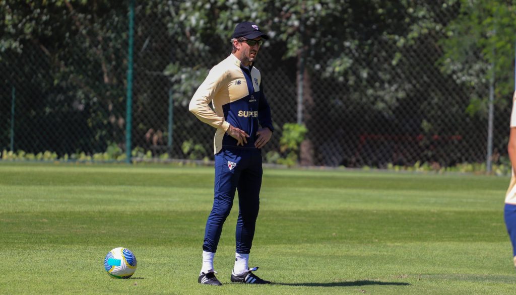 São Paulo terá maratona de jogos em casa. (Foto: Twitter SPFC)