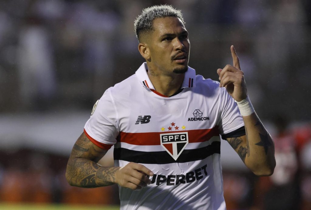 Luciano marcou gois gols e é artilheiro do São Paulo no Brasileirão. (Créditos: Rubens Chiri/Saopaulofc.net)