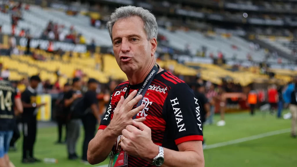 Rodolfo Landim é o presidente do Flamengo e quer ficar com a posse da Taça das Bolinhas em discussão interminável sobre Brasileirão de 1987. (Foto: Gilvan de Souza/Flamengo)