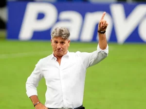 Renato Gaúcho faz proposta para Brasileirão 2024. (Foto: Twitter do Grêmio)