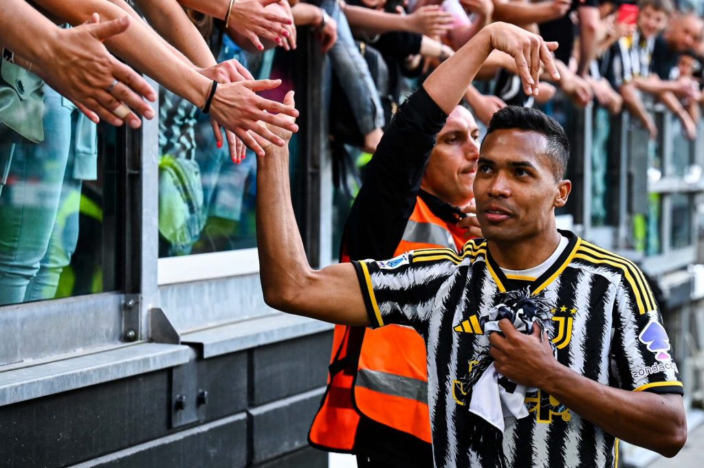 São Paulo quer apresentar projeto a Alex Sandro. (Foto: X da Juventus)