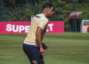 Wellington Rato está recuperado e à disposição de Zubeldía no São Paulo. (Foto: X do SPFC)