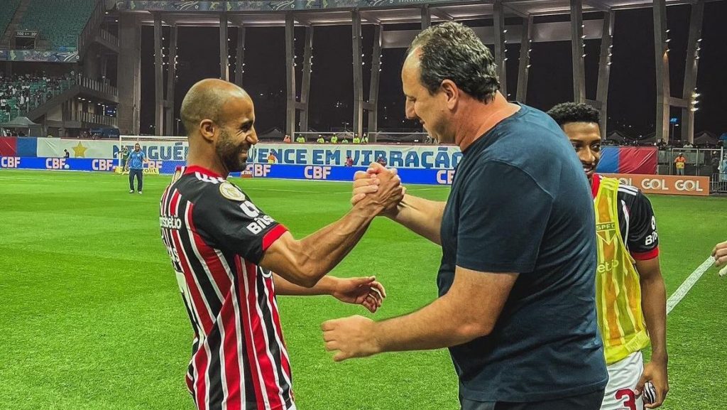 Lucas Moura e Rogério Ceni, ídolos do São Paulo. (Foto: Rubens Chiri/SPFC)